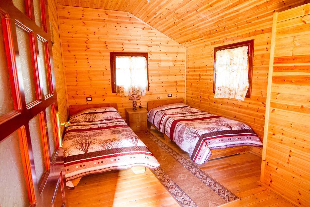Farma Sotira Hotel Leskovik Quarto foto