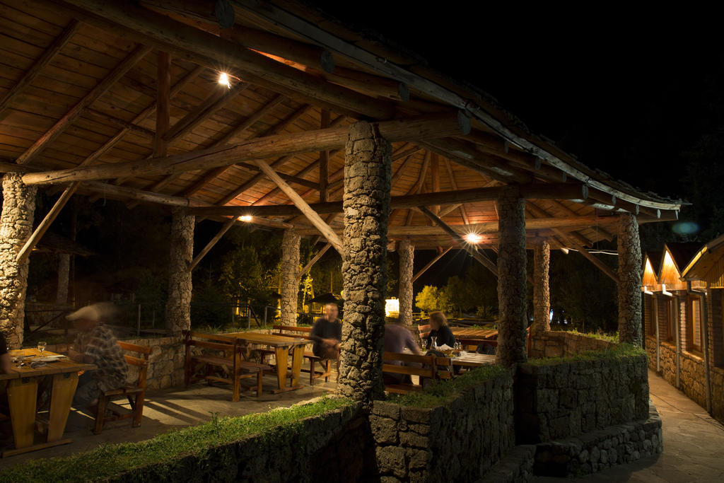 Farma Sotira Hotel Leskovik Exterior foto
